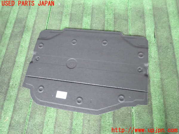 5UPJ-25937772]BMW 118i(7K15)(F40)ラゲッジトレイ2 中古_m0002.jpg