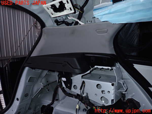2UPJ-25937680]BMW 118i(7K15)(F40)左リアピラートリム 中古_m0001.jpg