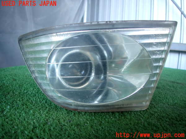 5UPJ-25941182]アルテッツァ(SXE10)左フォグ 【ジャンク品】 中古_m0001.jpg