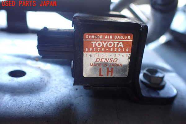 2UPJ-25946357]アルテッツァ(SXE10)エアバッグセンサー2 中古_m0002.jpg