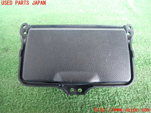 2UPJ-25947810]アルテッツァ(SXE10)ドリンクホルダー 中古_m0001.jpg