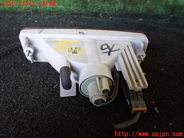 1UPJ-25951160]キャラバン コーチ(KRE24)右ウィンカーレンズ 中古_m0002.jpg