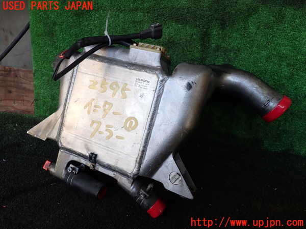 1UPJ-25952451]キャラバン コーチ(KRE24)インタークーラー1 中古_m0001.jpg