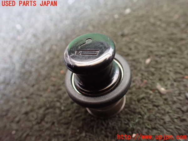 1UPJ-25957815]キャラバン コーチ(KRE24)シガライター 中古_m0001.jpg