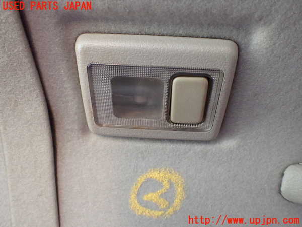1UPJ-25956412]キャラバン コーチ(KRE24)ルームランプ2 (2列目右) 中古_m0001.jpg