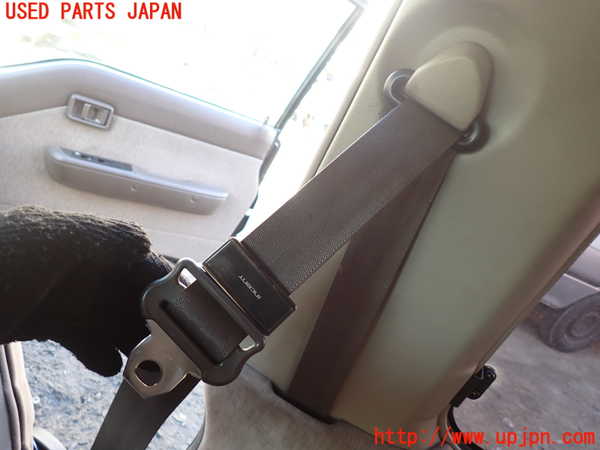 1UPJ-25957045]キャラバン コーチ(KRE24)運転席シートベルト 中古_m0001.jpg