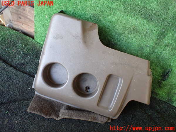 1UPJ-25957810]キャラバン コーチ(KRE24)ドリンクホルダー 中古_m0001.jpg