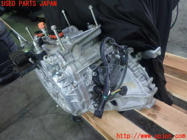 1UPJ-25963010]インサイト(ZE4)ミッション AT LEB-H4 中古_m0002.jpg