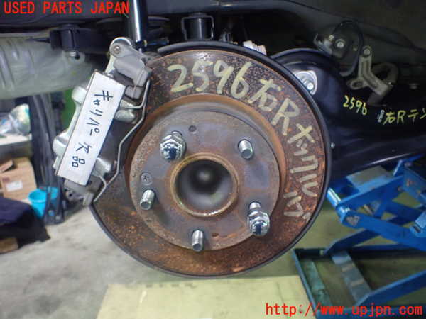 1UPJ-25964300]インサイト(ZE4)右リアナックルハブ 中古_m0001.jpg