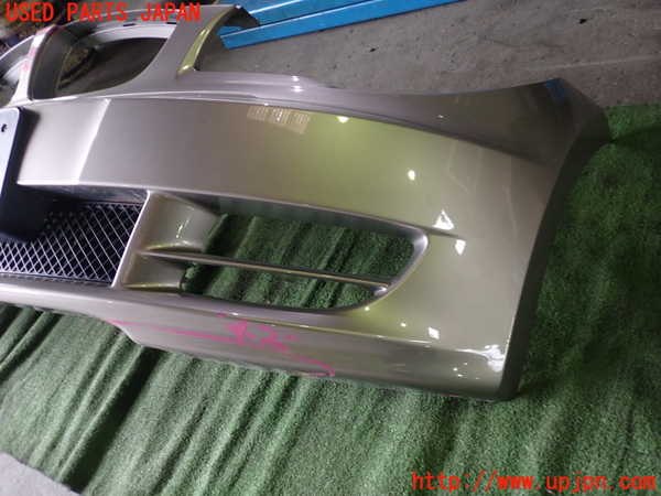 1UPJ-25971010]BMW 120i カブリオレ E88(UL20)フロントバンパー 中古_m0002.jpg