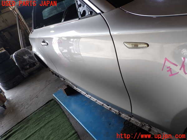 1UPJ-25971230]BMW 120i カブリオレ E88(UL20)右ドア PILKINGTON M3240 中古_m0003.jpg