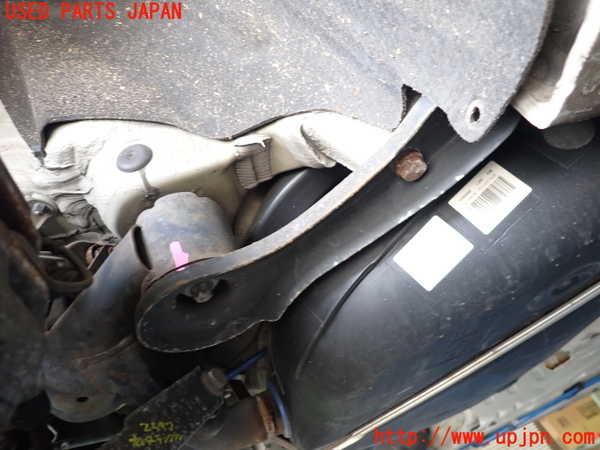 1UPJ-25975295]BMW 120i カブリオレ E88(UL20)リアメンバー 中古_m0004.jpg