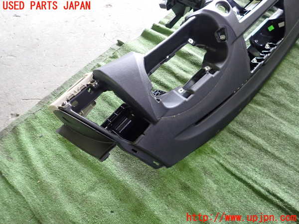 1UPJ-25977505]BMW 120i カブリオレ E88(UL20)ダッシュボード 中古_m0002.jpg