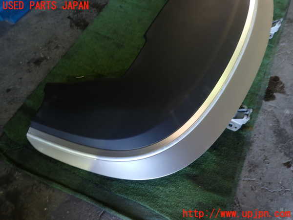 1UPJ-25977761]BMW 120i カブリオレ E88(UL20)トノカバー1 中古_m0003.jpg