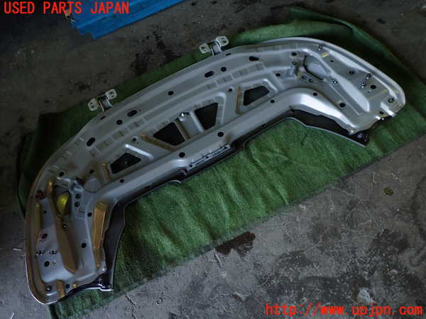 1UPJ-25977761]BMW 120i カブリオレ E88(UL20)トノカバー1 中古_m0004.jpg