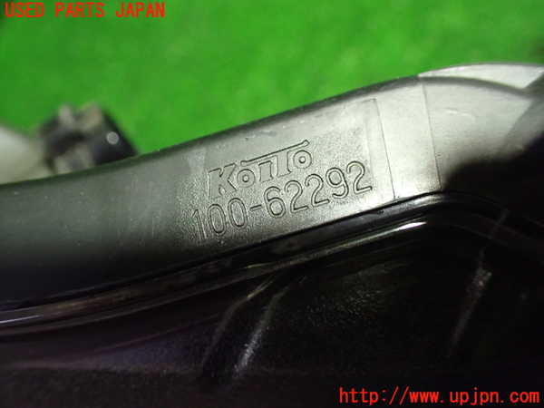 1UPJ-25981132]ヴェゼル ハイブリッド(e：HEV)(RU3)左ヘッドライト LED 中古_m0003.jpg
