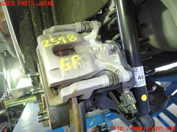 5UPJ-25984095]ヴェゼル ハイブリッド(e：HEV)(RU3)左リアキャリパー 中古_m0001.jpg