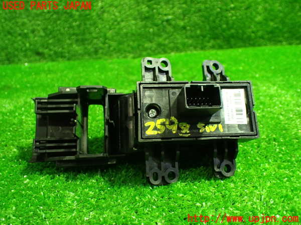 1UPJ-25986306]ヴェゼル ハイブリッド(e：HEV)(RU3)スイッチ1 (パーキングブレーキ) 中古_m0003.jpg