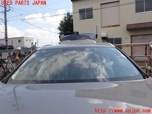 1UPJ-26001195]ボルボ・V90(PB420TMA)フロントガラス M471106 中古_m0001.jpg