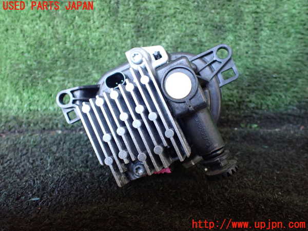1UPJ-26001182]ボルボ・V90(PB420TMA)左フォグ 中古_m0002.jpg