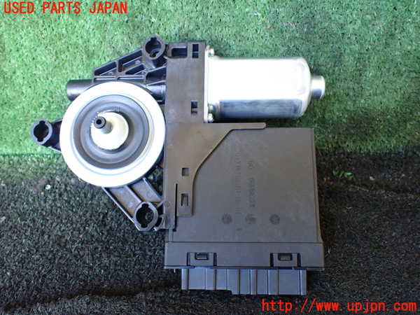 5UPJ-26001266]ボルボ・V90(PB420TMA)左前レギュレーターモーター 中古_m0002.jpg