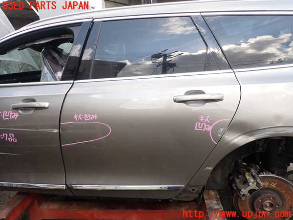 1UPJ-26001320]ボルボ・V90(PB420TMA)左後ドア SEKURIT M435 中古_m0001.jpg
