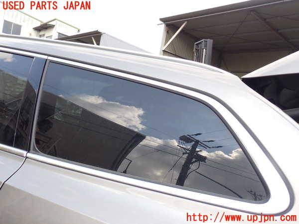 5UPJ-26001382]ボルボ・V90(PB420TMA)左クォーターガラス AGC M98 中古_m0001.jpg