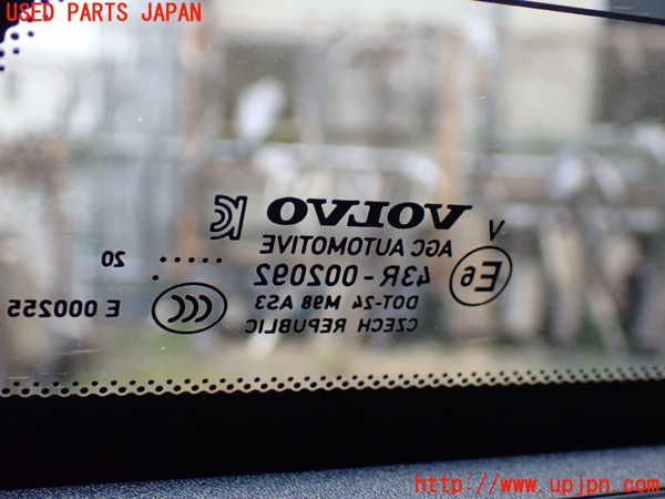 5UPJ-26001382]ボルボ・V90(PB420TMA)左クォーターガラス AGC M98 中古_m0002.jpg