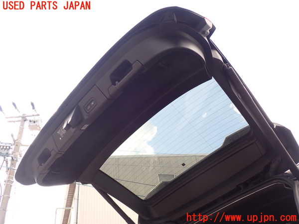 1UPJ-26001566]ボルボ・V90(PB420TMA)バックドア リアゲート ハッチ SEKURIT M322 中古_m0004.jpg
