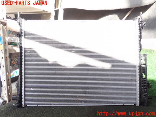 1UPJ-26002321]ボルボ・V90(PB420TMA)ラジエーター1 (メイン) 中古_m0002.jpg