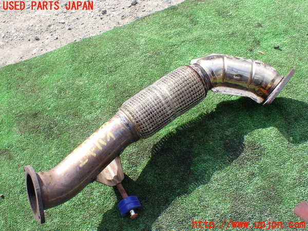 1UPJ-26002631]ボルボ・V90(PB420TMA)フロントパイプ1 中古_m0001.jpg