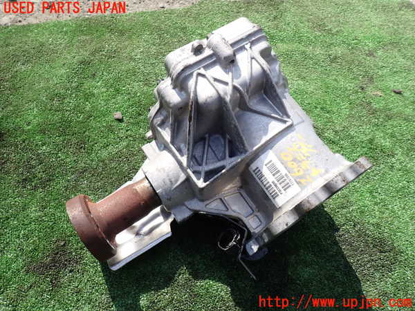 1UPJ-26003300]ボルボ・V90(PB420TMA)トランスファー 中古_m0001.jpg