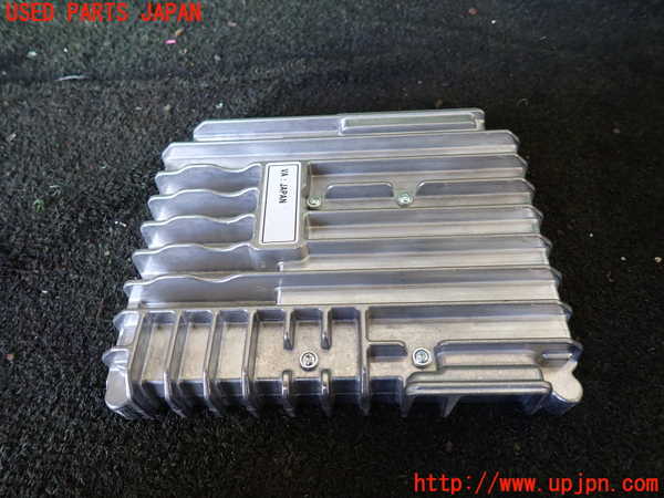 1UPJ-26006660]ボルボ・V90(PB420TMA)TVチューナー 中古_m0002.jpg