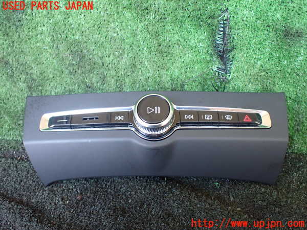 1UPJ-26006306]ボルボ・V90(PB420TMA)スイッチ1 (ハザード他) 中古_m0001.jpg