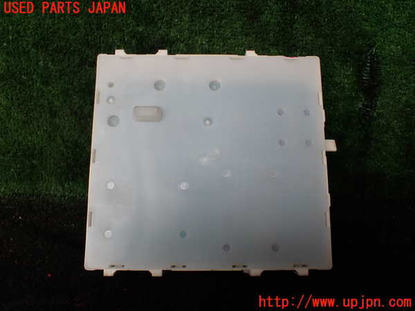 1UPJ-26006147]ボルボ・V90(PB420TMA)コンピューター2 (32217422) 中古_m0004.jpg