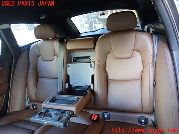 1UPJ-26007385]ボルボ・V90(PB420TMA)リアシート 中古_m0002.jpg