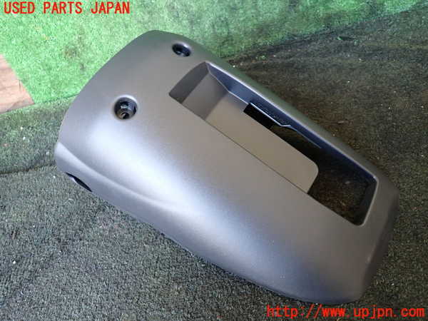 1UPJ-26007905]ボルボ・V90(PB420TMA)コラムカバー 中古_m0003.jpg