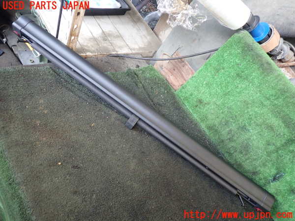 1UPJ-26007762]ボルボ・V90(PB420TMA)トノカバー2 中古_m0002.jpg