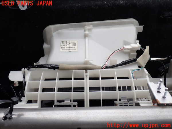 5UPJ-26016081]エクストレイル(SNT33)エバポレーター1 中古_m0003.jpg
