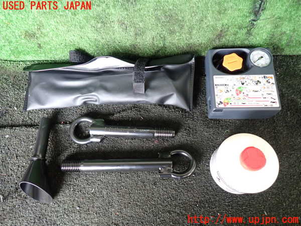 1UPJ-26017805]エクストレイル(SNT33)車載工具 中古_m0001.jpg