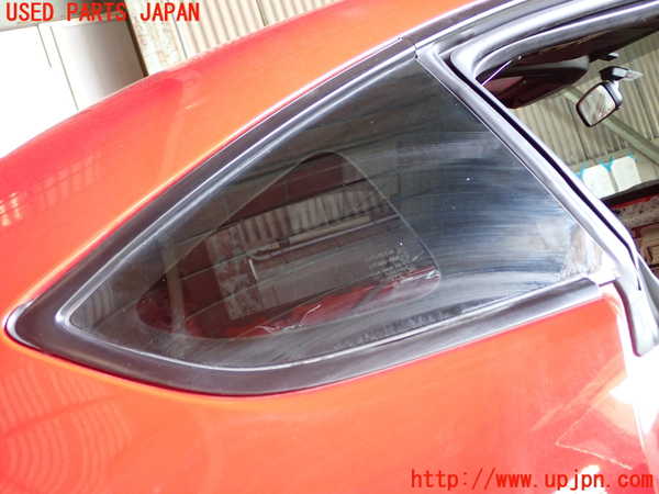 1UPJ-26021380]GR86(BRZ)(ZN8)右クォーターガラス M2H2 中古_m0001.jpg