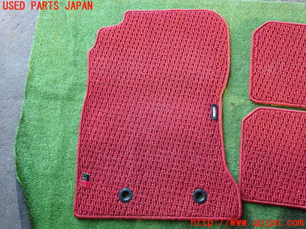 1UPJ-26027800]GR86(BRZ)(ZN8)フロアマット 中古_m0002.jpg