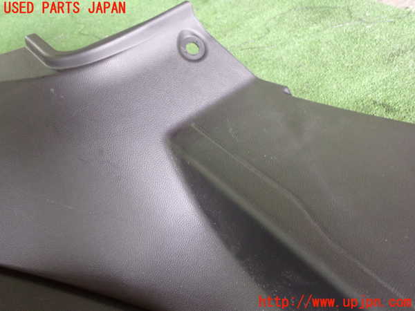 1UPJ-26027675]GR86(BRZ)(ZN8)右リアピラートリム 中古_m0003.jpg