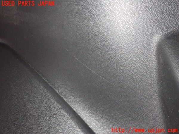 1UPJ-26027675]GR86(BRZ)(ZN8)右リアピラートリム 中古_m0004.jpg