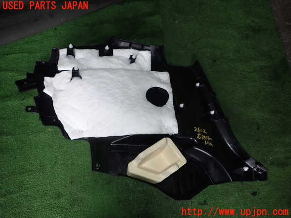 1UPJ-26027675]GR86(BRZ)(ZN8)右リアピラートリム 中古_m0005.jpg