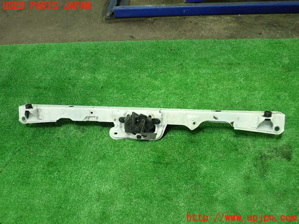 1UPJ-26031040]エスティマハイブリッド(AHR20W)アッパーコアサポート 中古_m0001.jpg