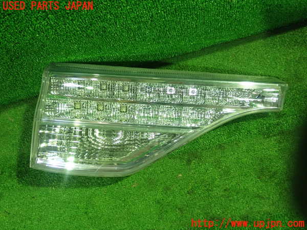 1UPJ-26031552]エスティマハイブリッド(AHR20W)左リアフィニッシャー 中古_m0001.jpg