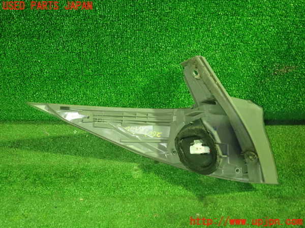 1UPJ-26031530]エスティマハイブリッド(AHR20W)右テールランプ 中古_m0002.jpg