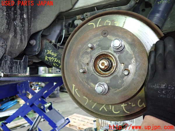 1UPJ-26035380]エスティマハイブリッド(AHR20W)リアアクスルビーム 中古_m0005.jpg