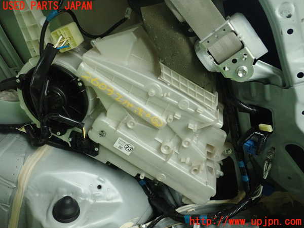 1UPJ-26036082]エスティマハイブリッド(AHR20W)エバポレーター2 (リヤ) 中古_m0004.jpg